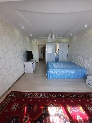 Долгосрочная аренда квартир: 3 комнаты, Риэлтор, Без подселения, С мебелью полностью — 4