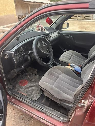 фаркоп венто: Volkswagen Vento: 1992 г., 1.8 л, Механика, Бензин, Седан — 5