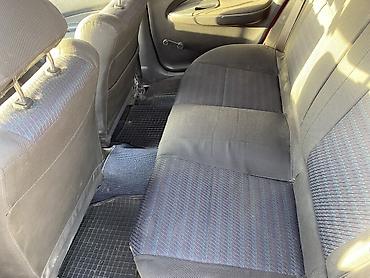 mazda 2000: Mazda 323: 1994 г., 1.6 л, Автомат, Бензин, Седан — 6