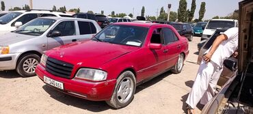 лобовое стекло на мерс 124: Mercedes-Benz S-Class: 1996 г., 1.8 л, Автомат, Бензин, Седан