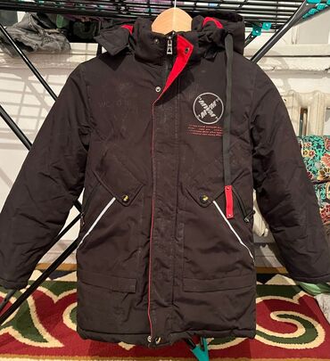 купить куртку детскую на мальчика: Бу зимняя куртка на мальчика рост 128( мы одевали в 3-ем классе. всё