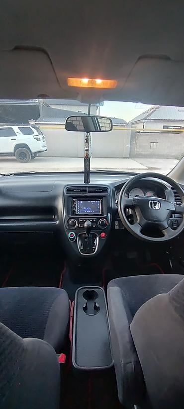 toyota stream: Honda Stream: 2003 г., 1.7 л, Автомат, Бензин, Универсал — 5
