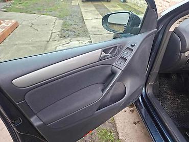 auto pragovi: Volkswagen Golf 6 1.4 2009 godište Golf je prešao 221000 km, benzin — 8