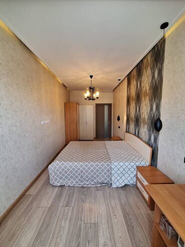 арендовать квартиру для офиса: 3 комнаты, 77 м², Элитка, 4 этаж, Дизайнерский ремонт