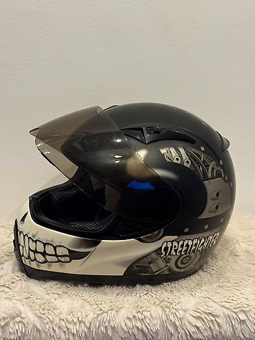 legend ruma: ​Na prodaju atraktivna full-face kaciga brenda Streetfighter sa — 6