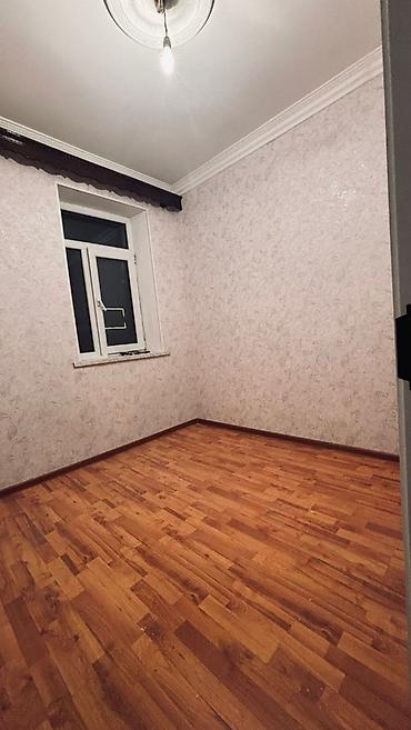 kreditle satilan evler: Bakı, Qaraçuxur qəs., 2 otaqlı, Köhnə tikili, m. Neftçilər, 45 kv. m — 2