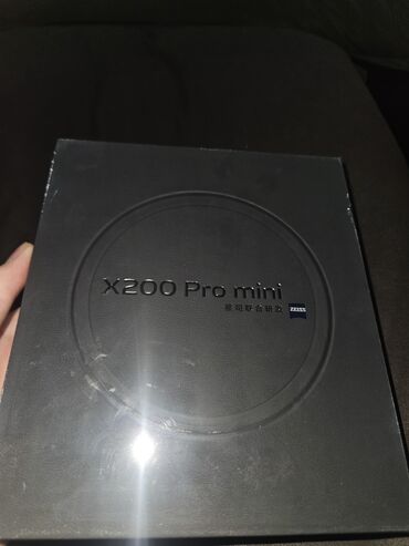 айфон кытай: Vivo X200 Pro mini, Новый, 256 ГБ, цвет - Черный