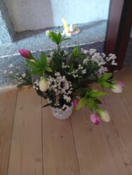 Süni güllər: Bu gülər satlır qiymətləri 1.2 manat yekə gülər 5 manat biri qalanı — 12