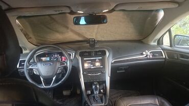 Ford: Ford Fusion (interyer və texnologiya detalları) - Rəqəmsal/analoq — 7