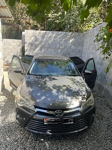 сут машине: Toyota Camry: 2015 г., 2.5 л, Автомат, Бензин, Седан — 4