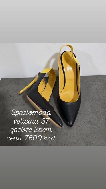 Salonke: Salonke, 37 — 15