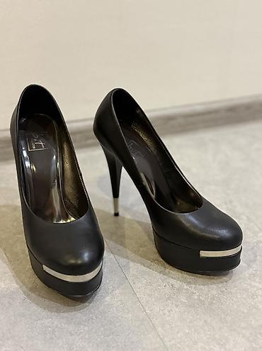 Digər ayaqqabılar: Ölçü: 35, İşlənmiş — 7