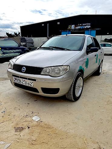 fiat sedan: Fiat Albea: 1.4 l | 2007 il 252000 km Sedan — 9