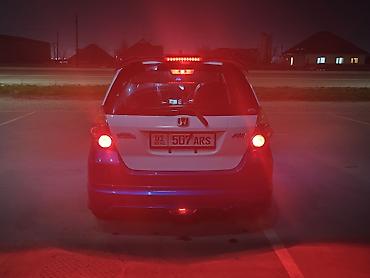 Honda: Honda Fit: 2005 г., Хэтчбэк — 3