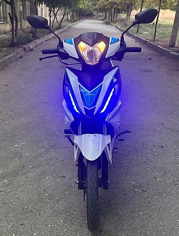 Mopedlər,skuterlər: Model: s50 (Jufan) Cub tipli motosiklet Rəng: ağ-qara-mavi aktsentlər — 8