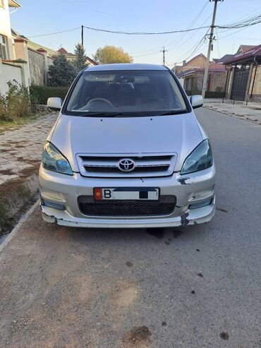 машины за 100000: Toyota Ipsum: 2003 г., 2.4 л, Автоматические, Газ, Минивэн