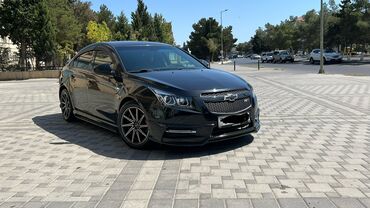Su nəqliyyatı: Chevrolet Cruze: 1.4 l | 2012 il 250000 km Sedan