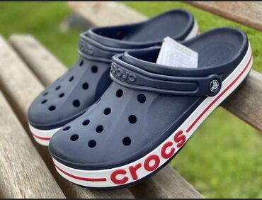 crocs оригинал: Оригинальные кроксы
Crocs
размеры 39-43
доставка бесплатная цена 1650