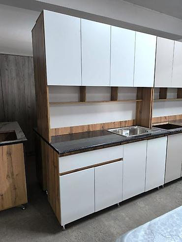 Продаются буфет новый Размер 1.5/2.10 высота Без мойка 13500 С at lalafo.kg Продаются буфет новый Размер 1.5/2.10 высота Без мойка 13500 С