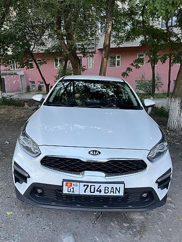 kaiyi e5: Kia K3: 2019 г., 1.6 л, Вариатор, Бензин, Седан — 4