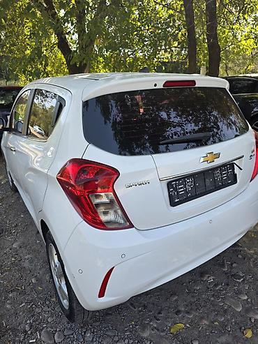 gak aion s: Chevrolet Spark: 2017 г., 1 л, Автомат, Бензин, Универсал — 3