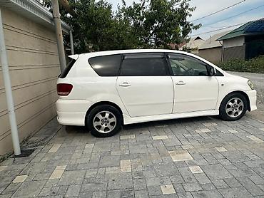 go park: Toyota Ipsum: 2002 г., 2.4 л, Автомат, Бензин, Универсал — 3