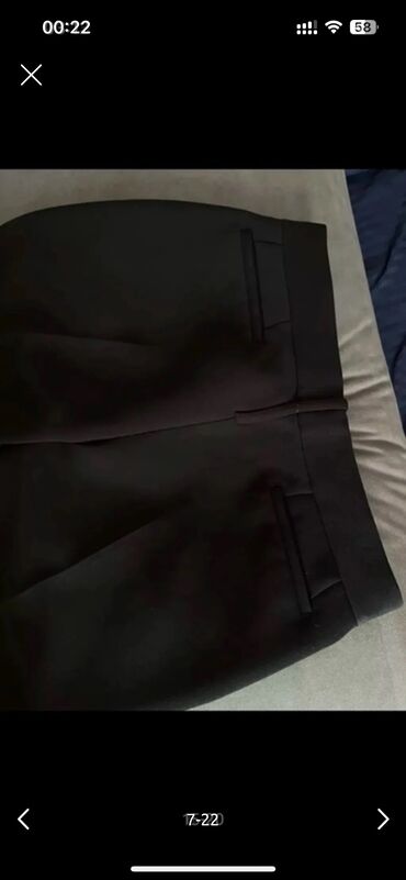 Otaq bitkiləri: Zara qara şalvar. bir neçe defe geyilib teze kimidir. m razmer — 6