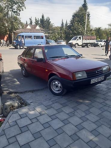 VAZ (LADA): Model: Lada Samara (VAZ 2109), qırmızı rəng Ban növü: Hetçbek, 5 qapı — 14