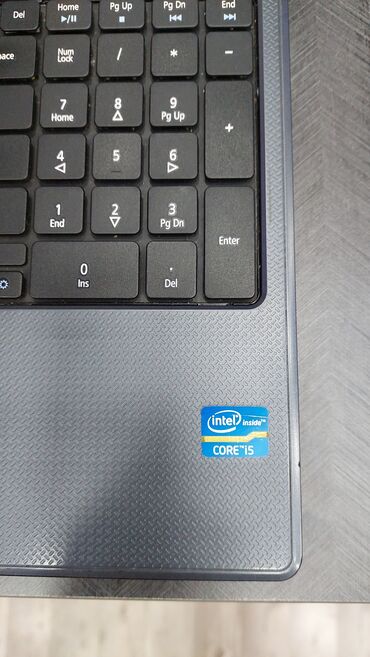 acer swift: Intel Core i5, 6 GB, 15.6 "
