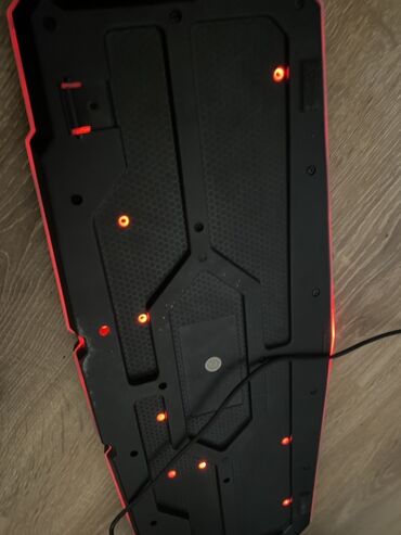 midi klaviatura: Oyuncu klaviaturası – USB naqilli Xüsusiyyətlər: - Tam ölçülü oyun