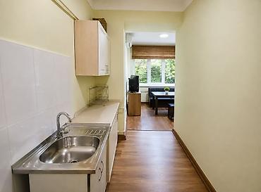 поменяюсь: 2 комнаты, 58 м², Азия Молл Сталинка, 2 этаж, Старый ремонт — 1