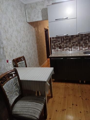 Mənzillər: Qaracuxurda Oz şexsi evimdir satiram,9/7 orta blok2 otaqLeninqrad — 3