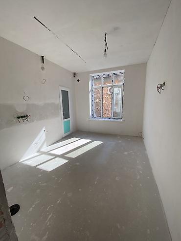 Продажа коттеджей и домов: 5 и более комнат, 250 м², 8 соток, Бишкек, Агентство недвижимости — 13