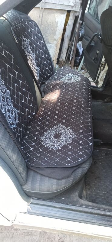 Другие автозапчасти: Запчасти На Мерседес 190,102мотор, инжектор 2куб,1991год, мотор — 16