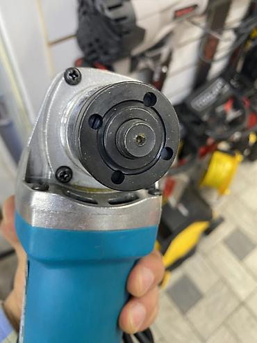 Электроинструменты: Углошлифовальная машина (болгарка) Makita 9558HN - Диаметр круга: 125 — 3
