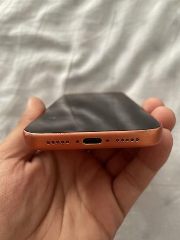 e88 pro: IPhone 17 Pro, Б/у, 256 ГБ, Оранжевый, Чехол, 92 % — 3