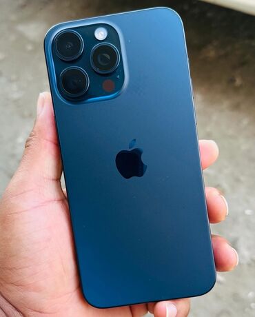 Apple iPhone: IPhone 13 Pro — 8