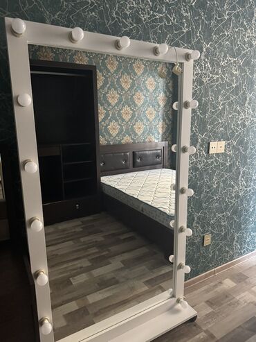 hamam guzguleri qiymeti: Güzgü Döşəmə üstü, Düzbucaqlı, Makiyaj üçün, Arxa işıqlı
