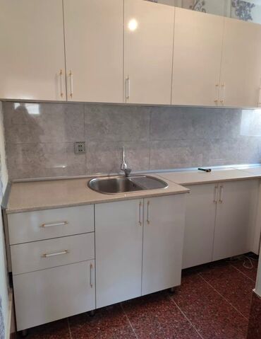 Uzunmüddətli kirayə evlər: 80 kv. m, 2 otaqlı, Kombi, Qaz, İşıq -da lalafo.az — 10 Uzunmüddətli kirayə evlər: 80 kv. m, 2 otaqlı, Kombi, Qaz, İşıq — 10