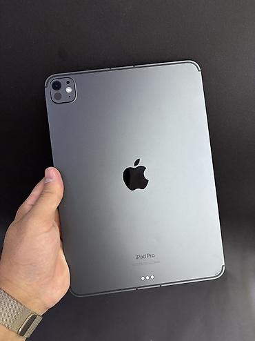 i̇pad: Планшет, Apple, память 256 ГБ, 11" - 12", Wi-Fi, Б/у, Классический цвет - Черный — 1