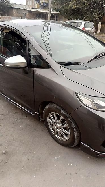 Продажа авто: Honda Fit: 2017 г., 1.5 л, Вариатор, Бензин, Хэтчбэк — 5