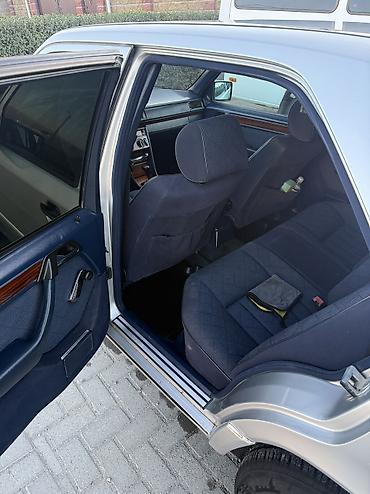 a klass: Mercedes-Benz E-Class: 1994 г., 2 л, Механика, Бензин, Седан — 10