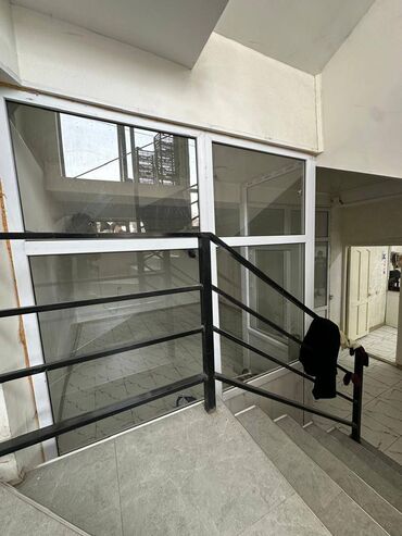 Офисы: 2, 3 этаж и подвал, Сдается коммерческое помещение. 2 (110 кв), 3 at lalafo.kg — 7 Офисы: 2, 3 этаж и подвал, Сдается коммерческое помещение. 2 (110 кв), 3 — 7