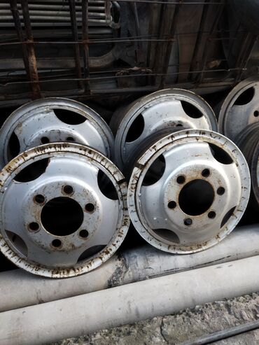 Грузовики: Грузовик — 7