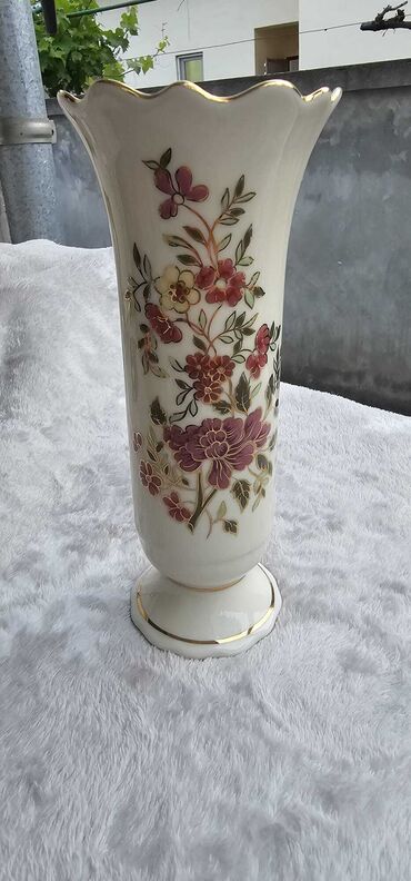 trakaste zavese cena: Vase, Ceramics, color - White