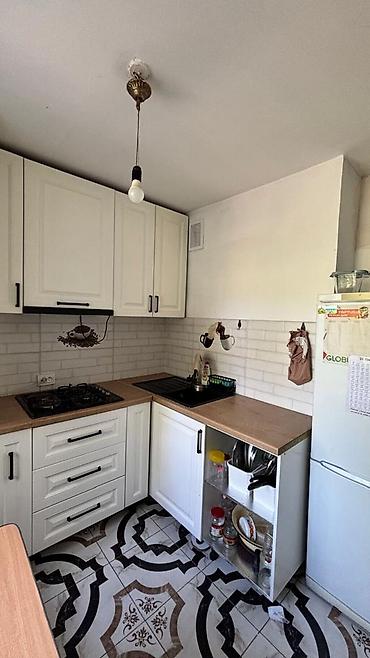 3 комнаты, 57 м², 6 мкр 104 серия, 3 этаж, Косметический ремонт at lalafo.kg 3 комнаты, 57 м², 6 мкр 104 серия, 3 этаж, Косметический ремонт
