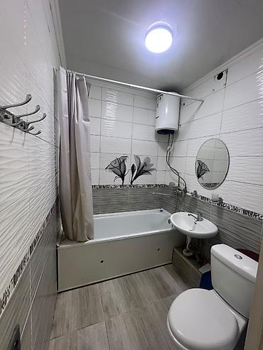 Продажа квартир: 1 комната, 33 м², Кок-Жар мкр 105 серия, 5 этаж, Евроремонт — 2