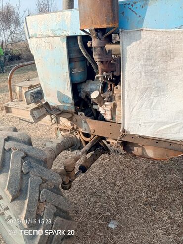 Traktorlar: Traktor Belarus (MTZ) 42, 1988 il, 42 at gücü, motor 4.2 l, İşlənmiş — 34