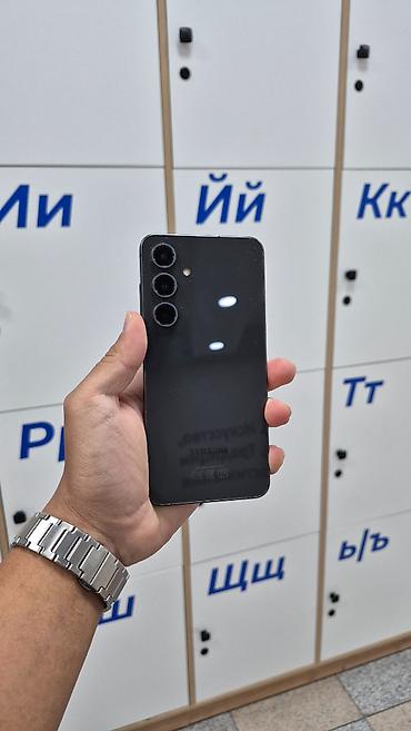 note 7: Samsung Galaxy S24 FE, Б/у, 128 ГБ, цвет - Серый, 2 SIM, eSIM — 2