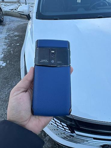 Vertu: Vertu Signature Touch, rəng - Mavi, İki sim kartlı — 2